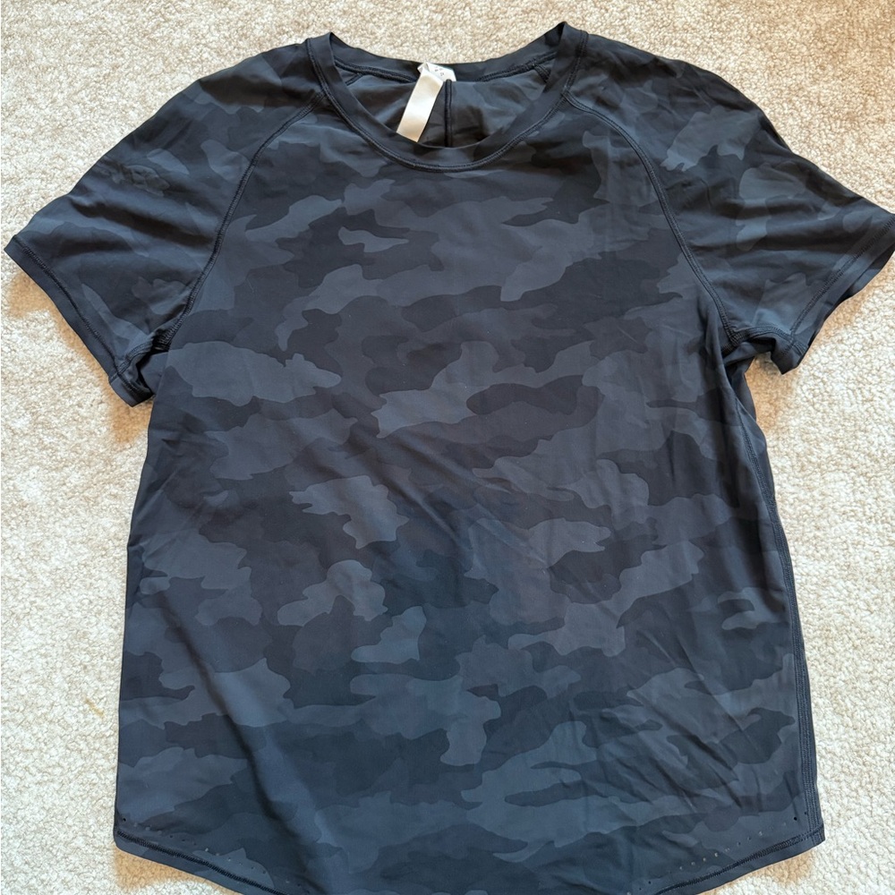 Black Camouflage Lululemon t shirt